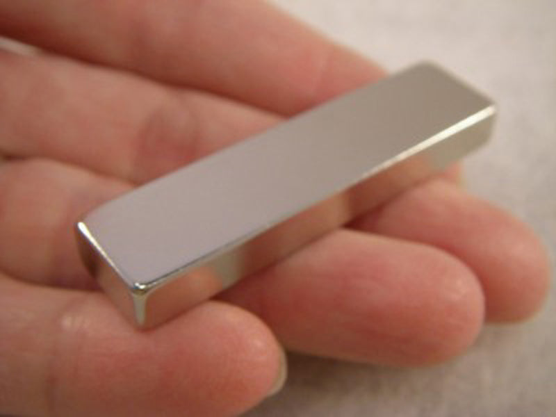Rare Earth Magnet for detecting impurities in precious metals image 0