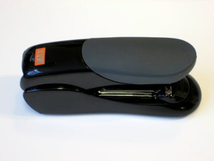 MAX Flat Clinch Stapler - Half-Strip Style image 0