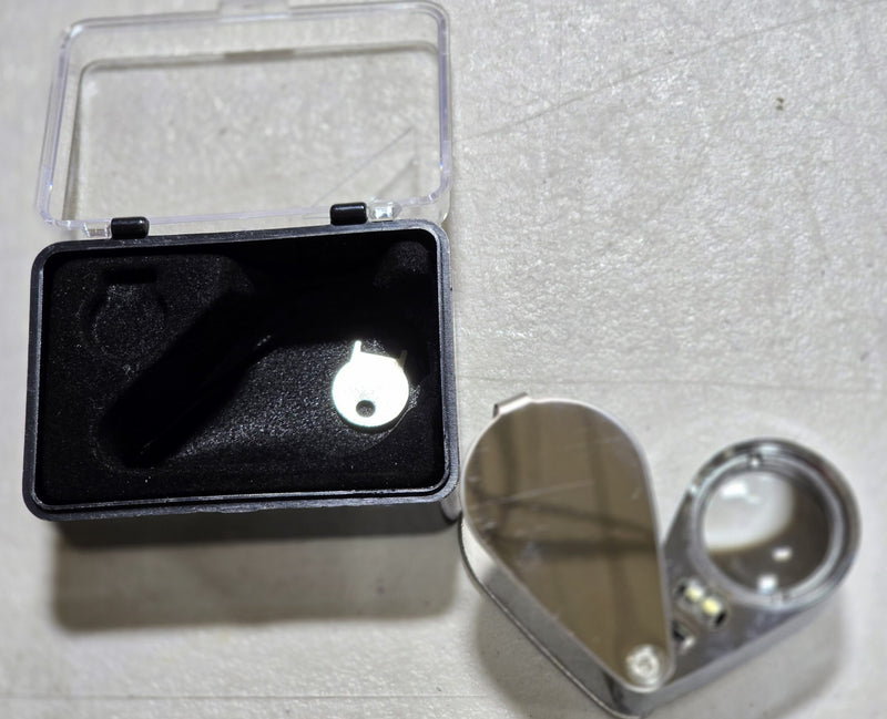 L058 – 10X 21mm Lighted LED Loupe image 1